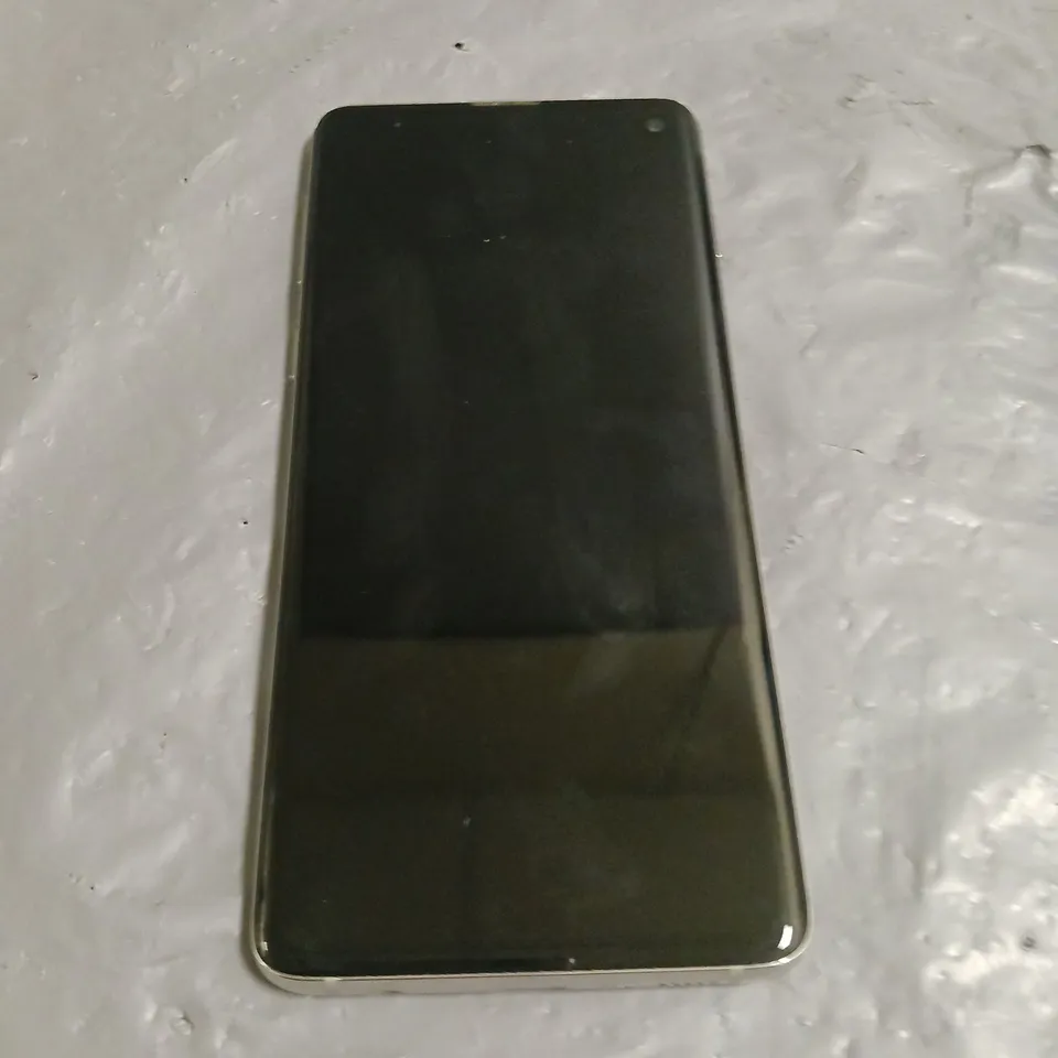 UNBOXED SAMSUNG MOBILE PHONE - SM-G973F