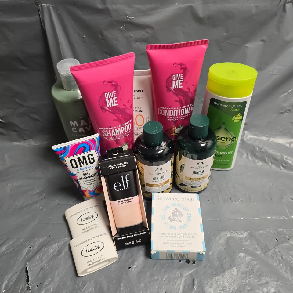 APPROXIMATEY 20 ASSORTED HEALTH AND BEAUTY PRODUCTS TO INCLUDE - ELF PUTTY PRIMER - FUSSY DEODORANT REFILLS - ODDBALLS BALL DEODORANT - ETC - COLLECTION ONLY