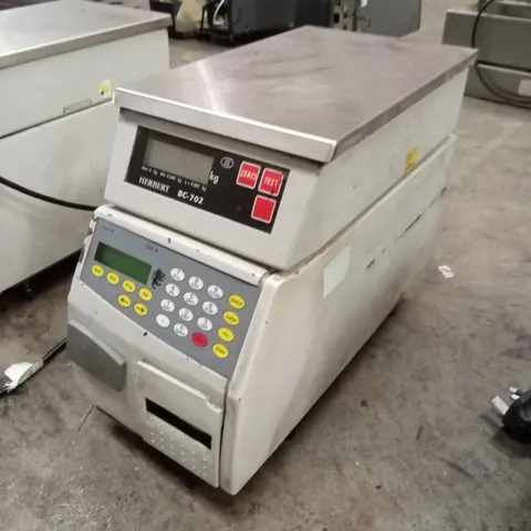 HERBERT BC-702 CHECK-WEIGHING SCALE & LABELER 