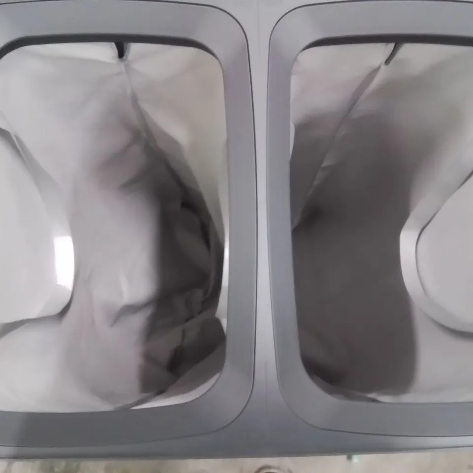 SONGMICS LAUNDRY BASKET