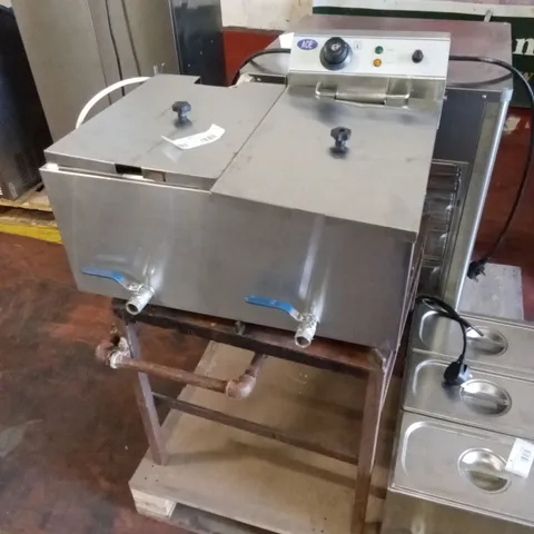 ACE AFD-17SV TWIN TANK ELECTRIC FRYER WITH DRAIN TAP, 17L