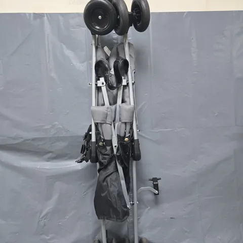CUGGL PRAM IN GREY - COLLECTION ONLY