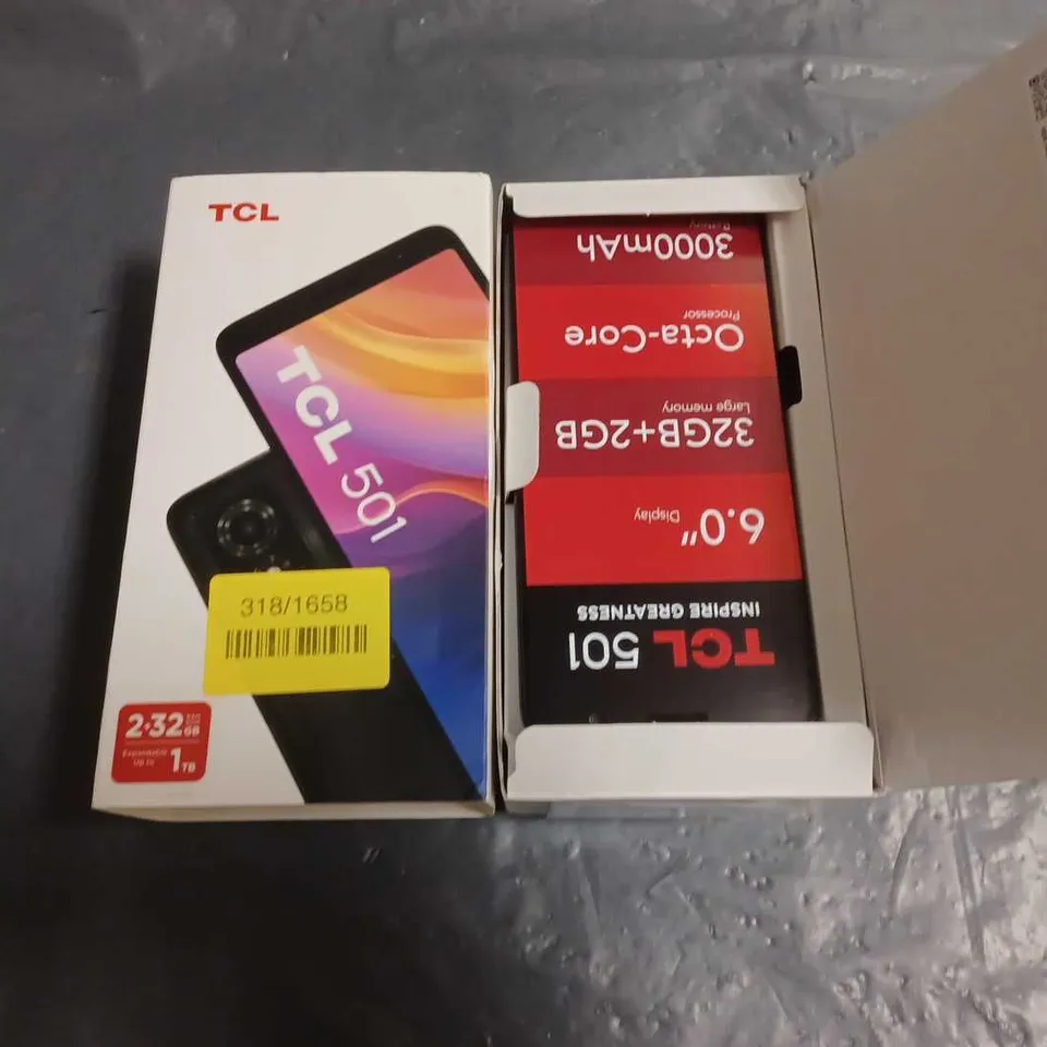 BOXED TCL 501 2+32GB MOBILE PHONE IN BLACK 