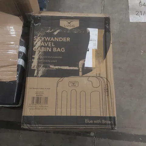 BOXED LUGG TRAVEL SUITCASE