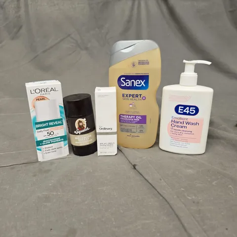 APPROXIMATELY 20 ASSORTED HEALTH & BEAUTY PRODUCTS TO INCLUDE SANEX BODY WASH, E45 HAND WASH AND L'OREAL DAILY FLUID