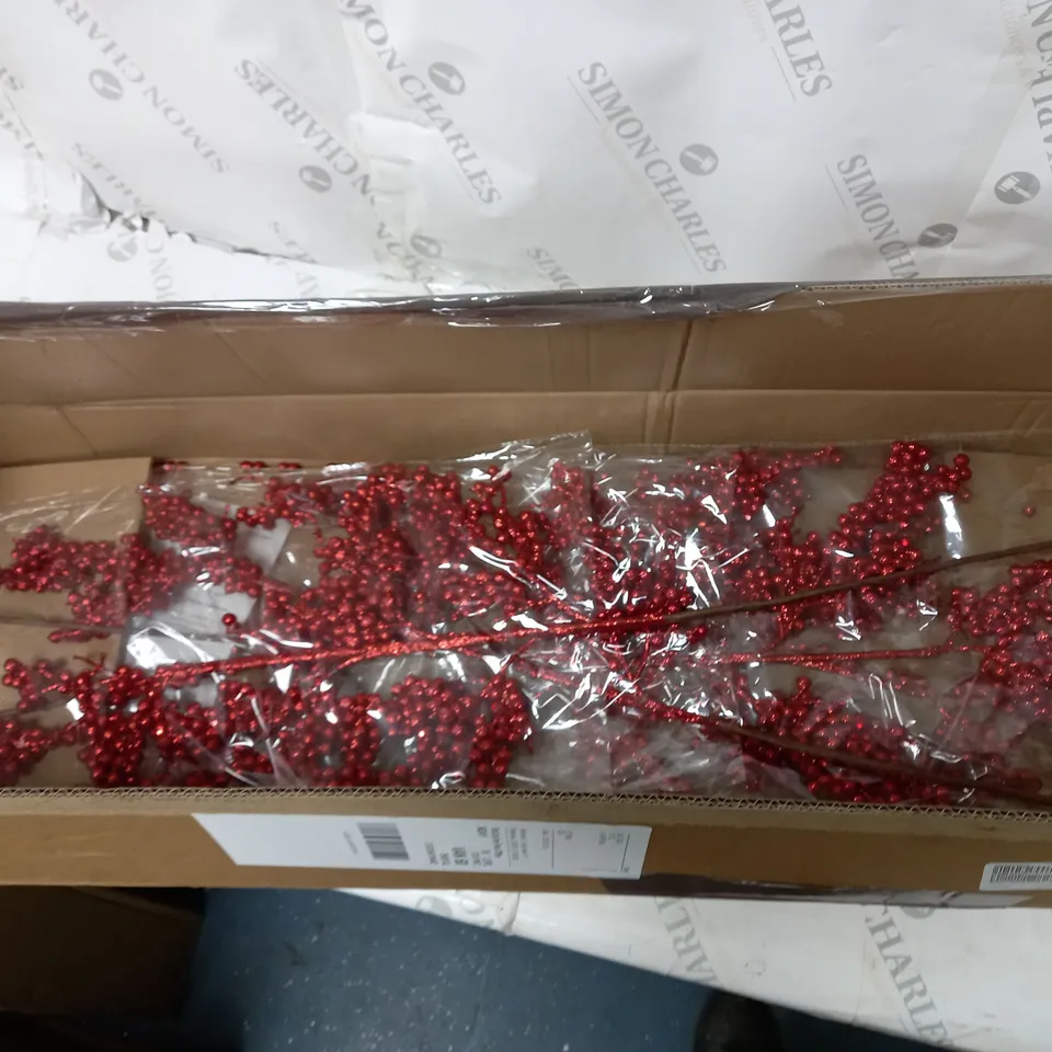 BOXED HOME REFLECTIONS SET OF 4 GLITTER BERRY STEMS 