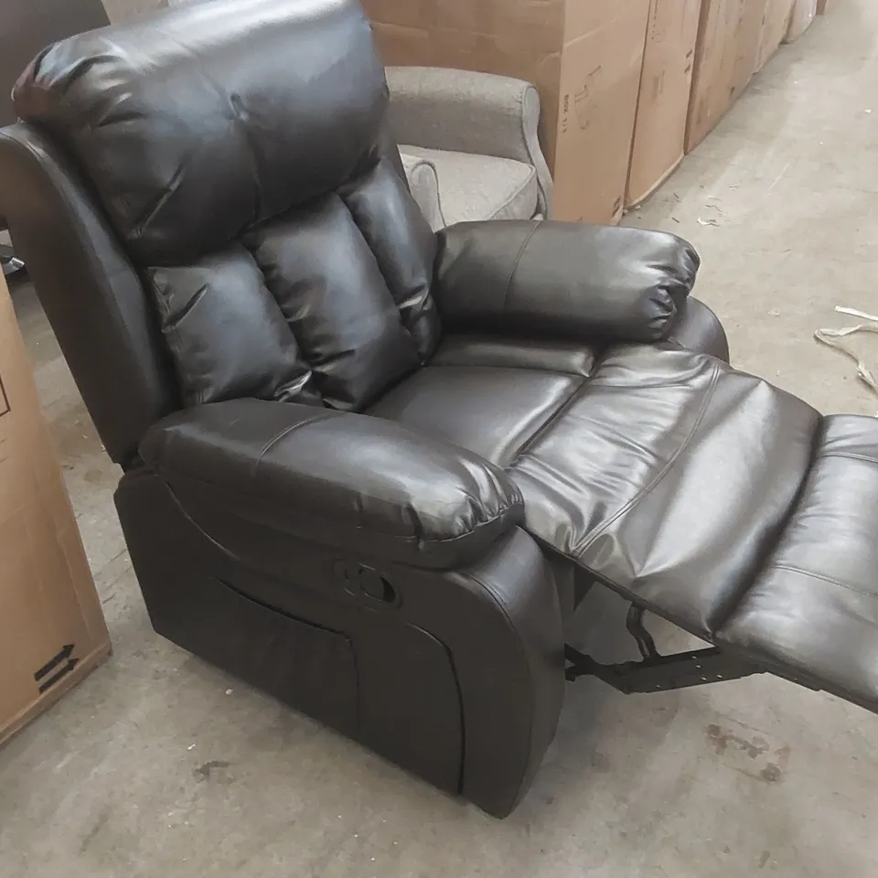 QUALITY DESIGNER FAUX LEATHER MANUAL RECLINER ARMCHAIR 