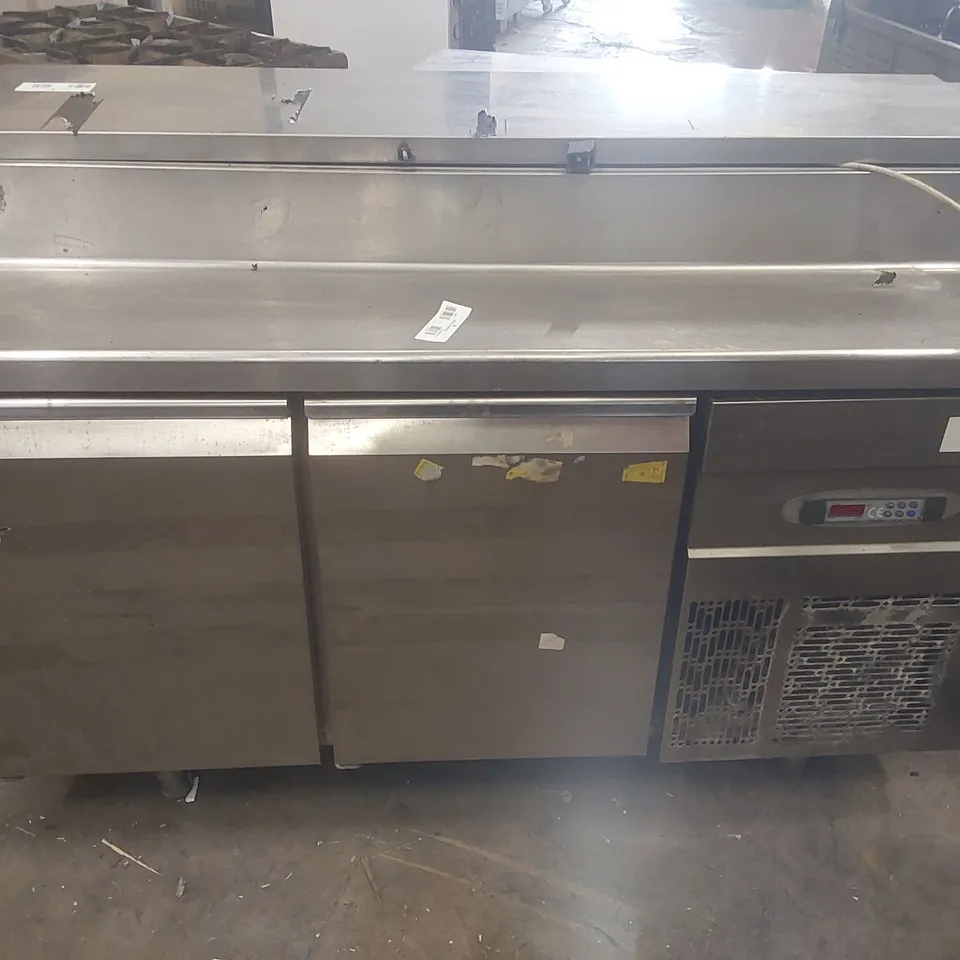 INFRICO COMMERCIAL TEMPERATURE REFRIGERATOR CABINET WITH PREP COUNTER