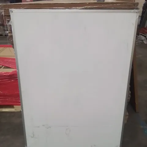 PALLET OF APPROXIMATELY 30 ALUMINIUM FRAME WRITING BOARDS