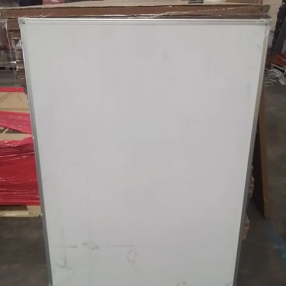 PALLET OF APPROXIMATELY 30 ALUMINIUM FRAME WRITING BOARDS