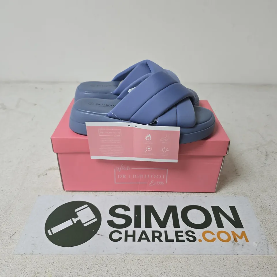 BOXED PAIR OF DR LIGHTFOOT MIA SLIDES IN PALE BLUE - SIZE 4