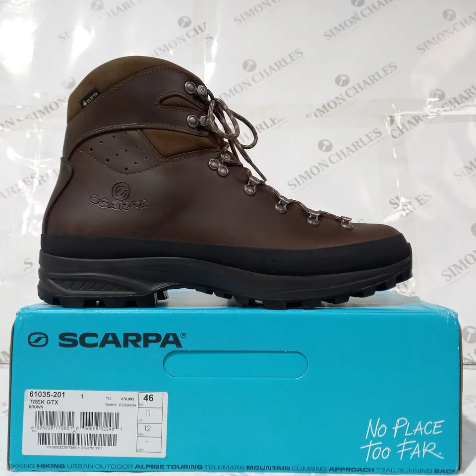 BOXED PAIR OF SCARPA TREK GTX BOOTS IN BROWN UK SIZE 11