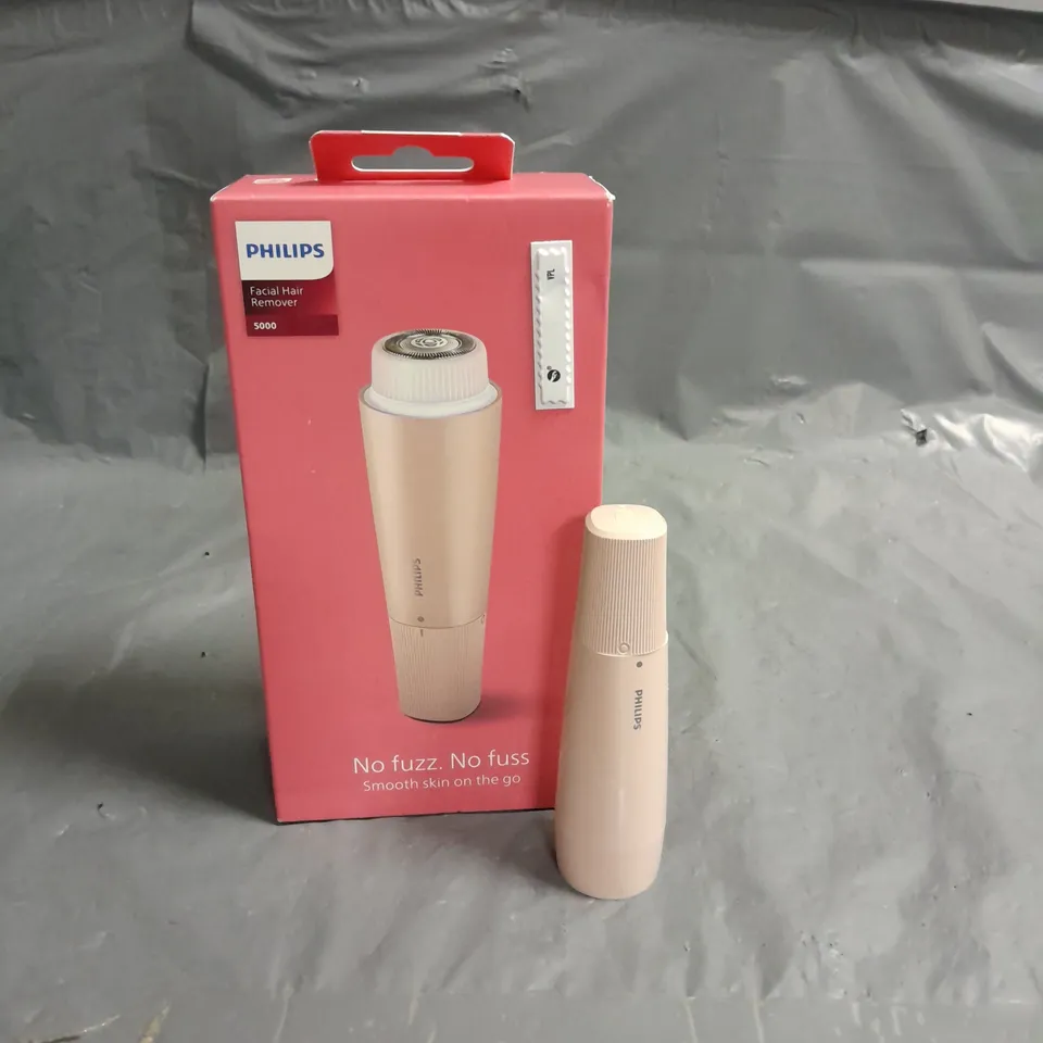 PHILIPS 5000 SERIES FACIAL HAIR REMOVER