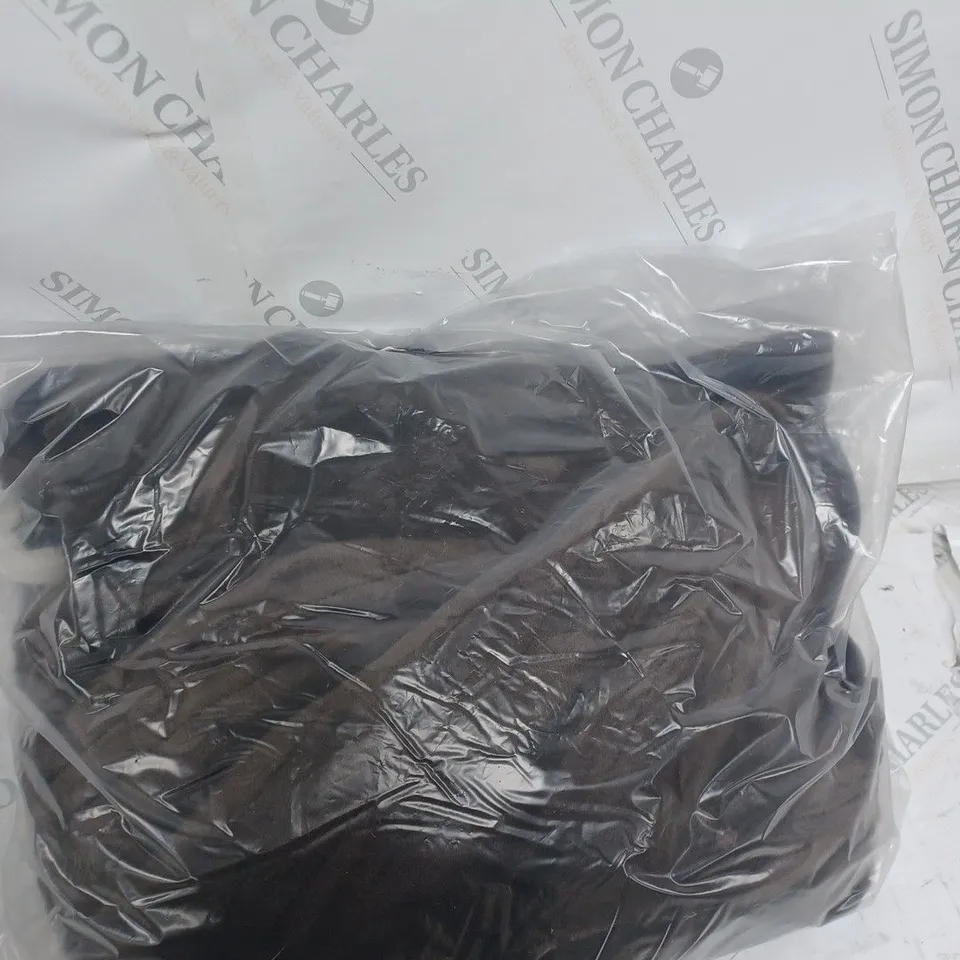 COZEE HOME FAUX FUR HEATED THROW CHOCOLATE