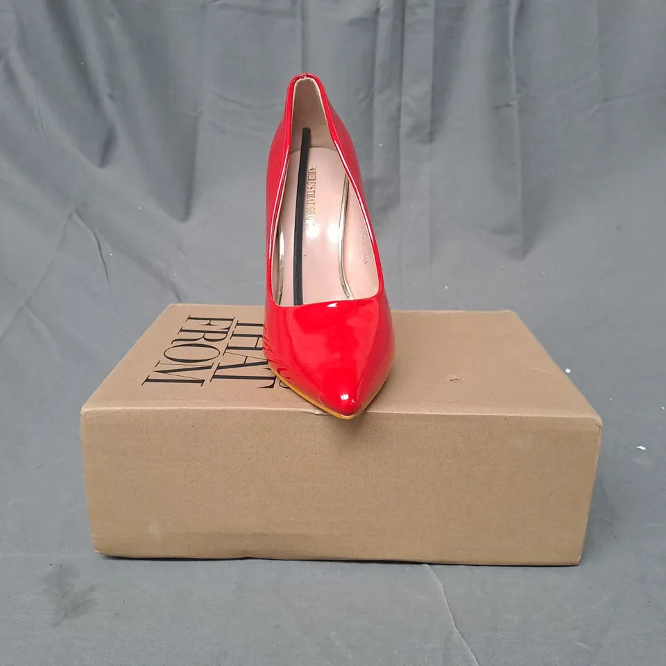 BOXED PAIR OF WHERE'S THAT FROM POINTED TOE HIGH HEELS IN RED SIZE 4