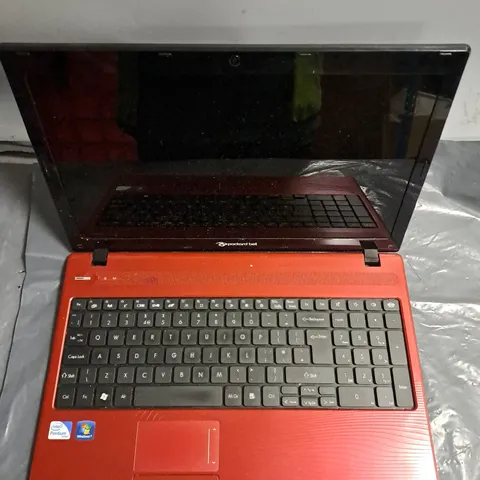 PACKARD BELL PEW91 LAPTOP IN RED