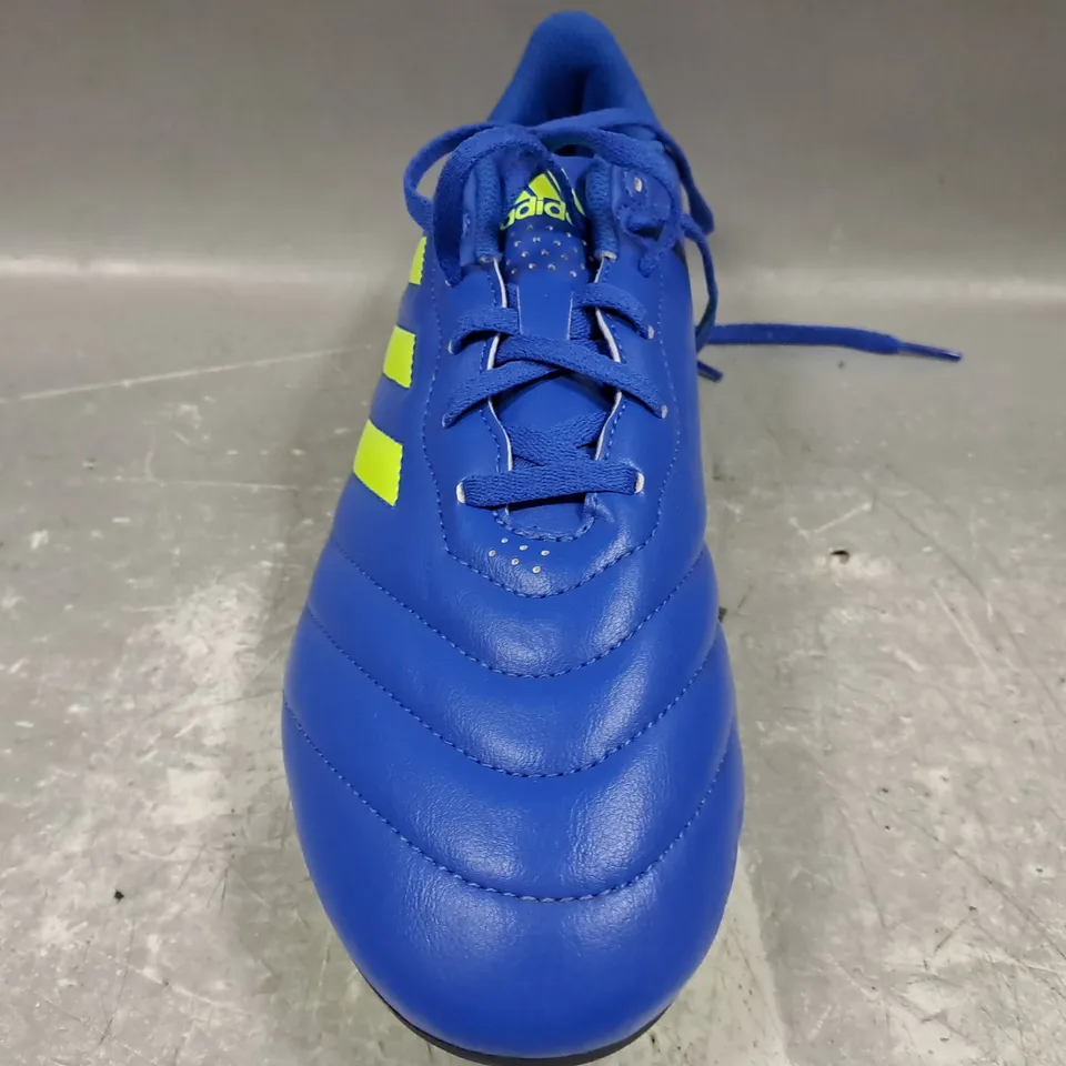 PAIR OF ADIDAS GOLETTO VIII FOOTBALL BOOTS IN BLUE/GREEN UK SIZE 10