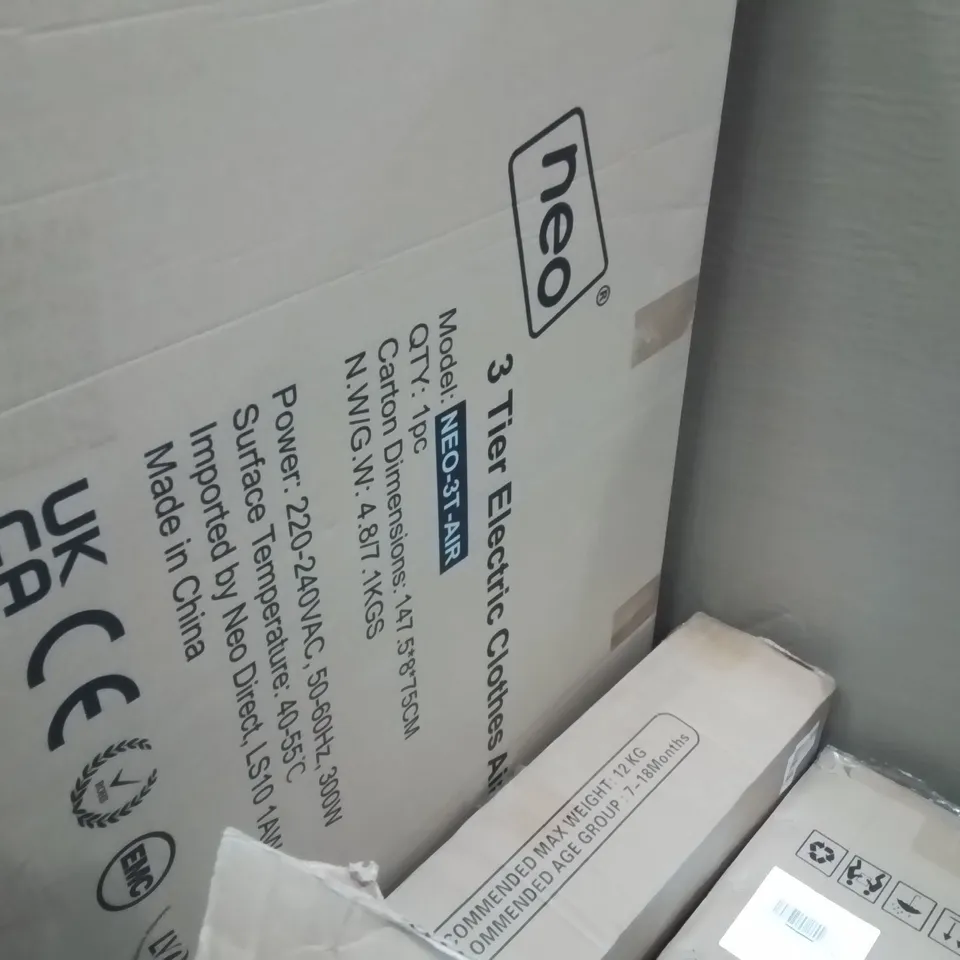 PALLET CONTAINING ASSORTED PRODUCTS INCLUDING: AUTOMATIC SMART CAT LITTER BOX, 30L DIGITAL AIR FRYER OVEN, NEO 3-TIER ELECTRIC CLOTHES DRYER, PET POTTY, WATER BRUSH ECT