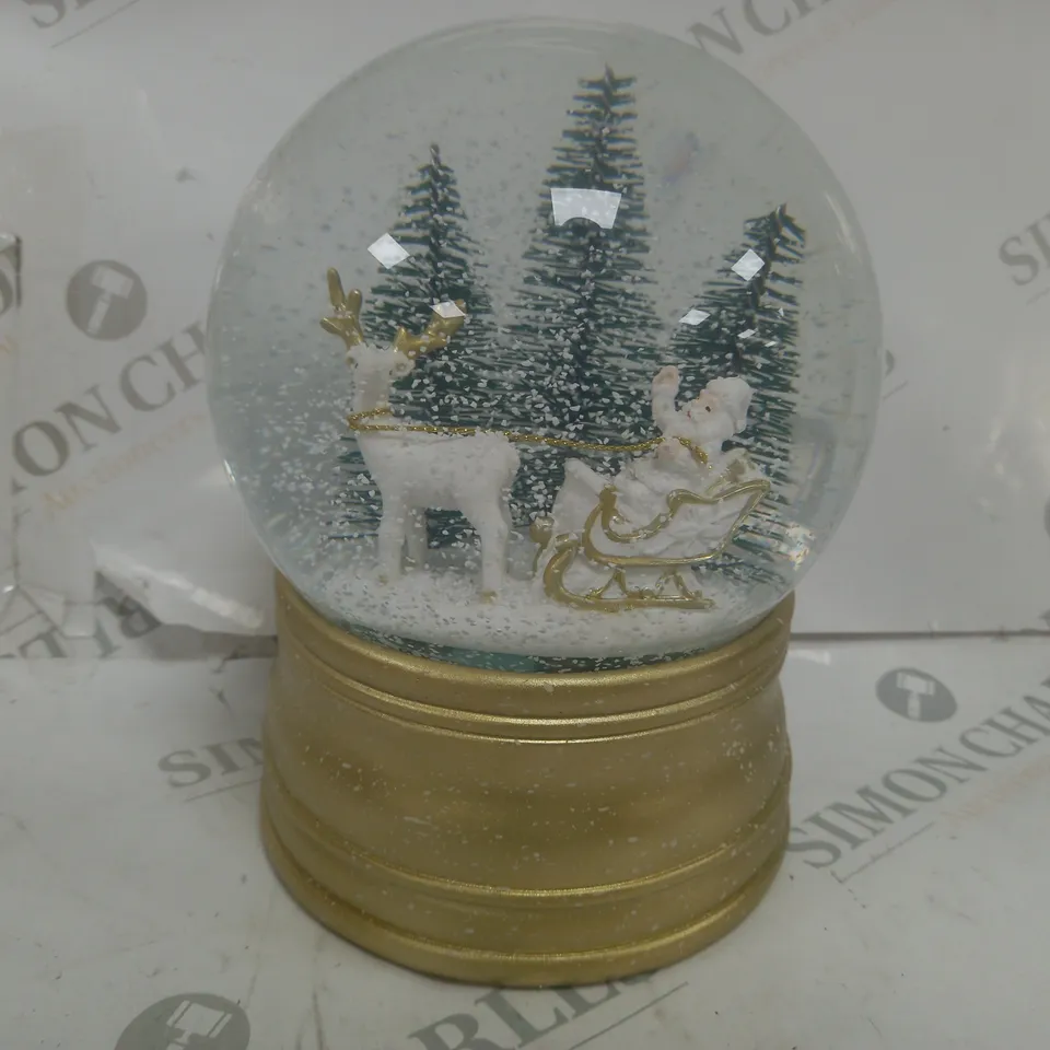 BOXED SANTA EXPRESS CHRISTMAS CHARACTER MUSICAL WATER SPINNER