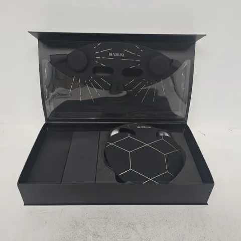 BOXED BEAULUXE WIRELESS LED THERAPY FACE & NECK MASK