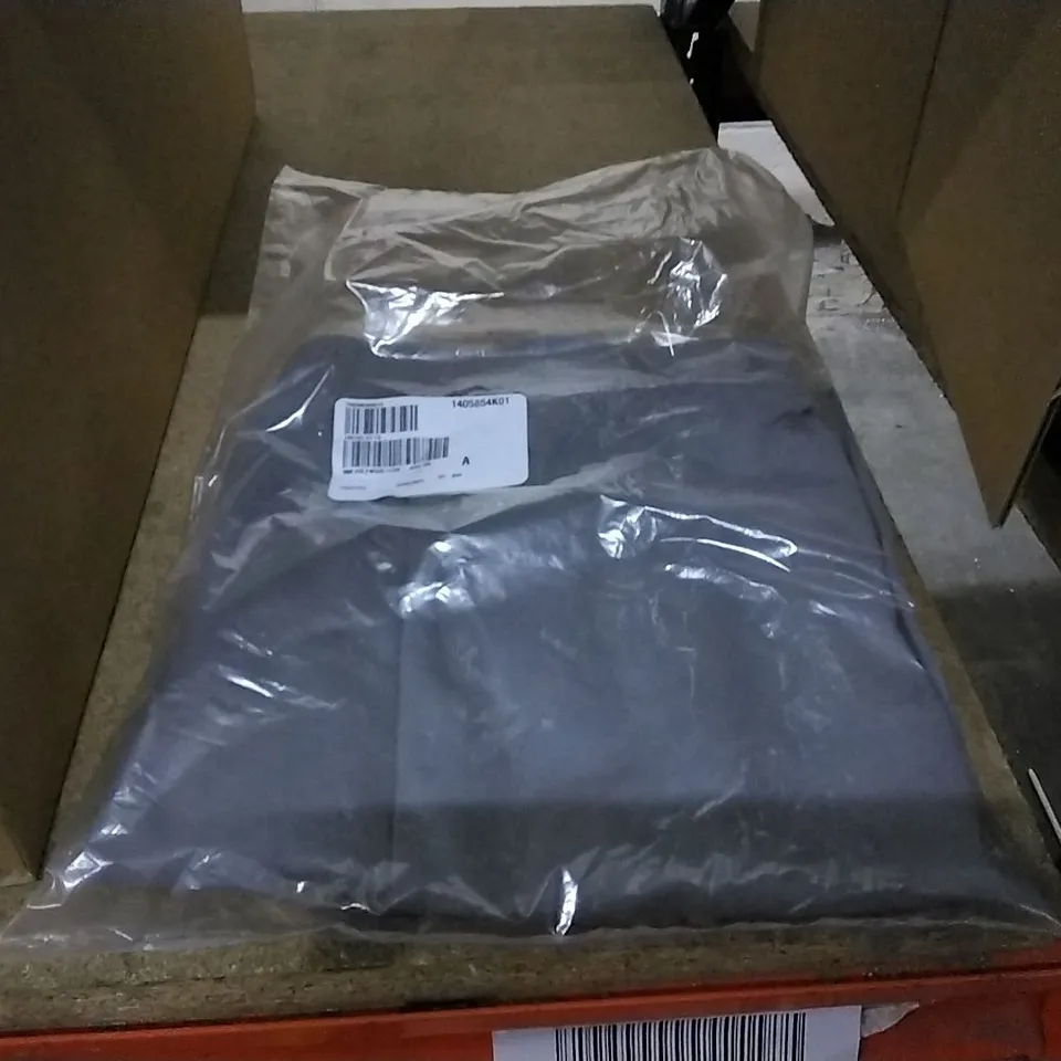 BOX OF APPROXIMATELY 5 MR.MAX GREY HOLLYWOOD LEGGINGS 3XL