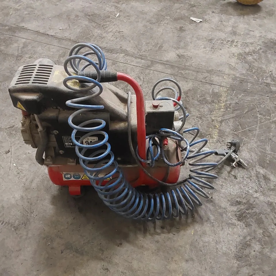 CLARKE 1HP BANDIT AIR COMPRESSOR 