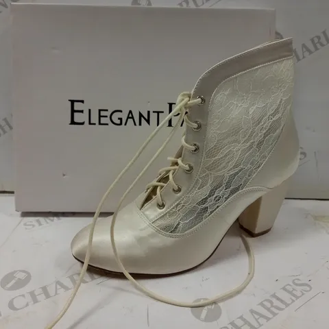 BOXED ELEGANT PARK COURT SHOES IVORY SIZE 6