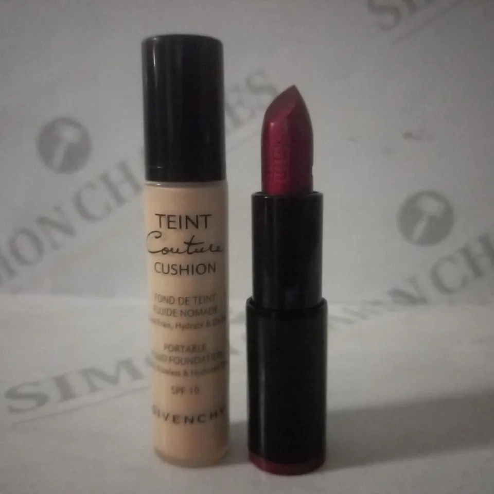 BOX OF APPROX 10 ASSORTED GIVENCHY TESTER PRODUCTS TO INCLUDE TEINT COUTURE FLUID FOUNDATION #2 FRESH SHELL & LIPSTICK #MIDNIGHT RED 