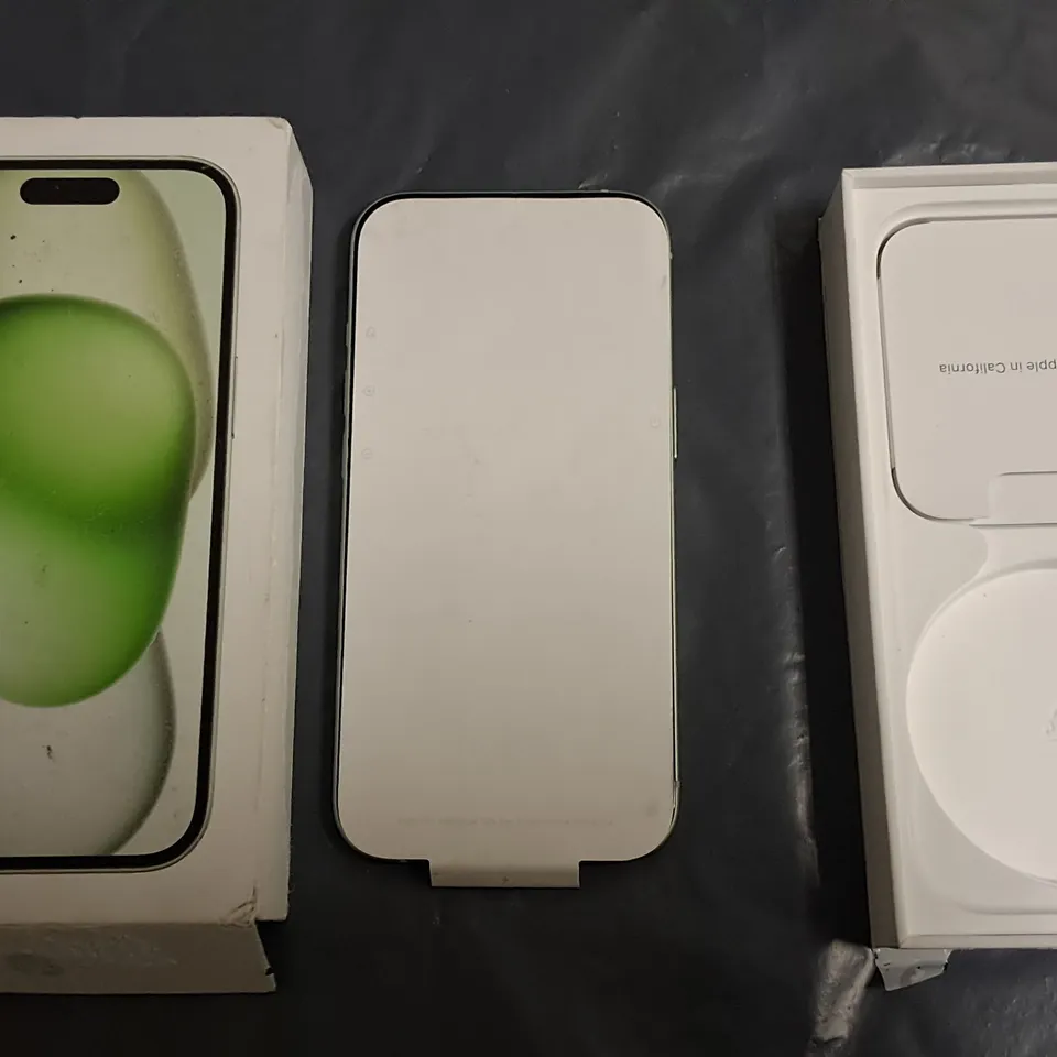 BOXED APPLE IPHONE 15 128GB IN GREEN 