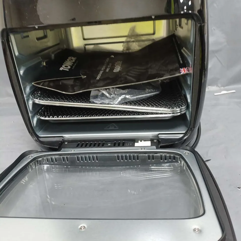 TOWER 5-IN-1 XPRESS PRO AIR FRYER OVEN 