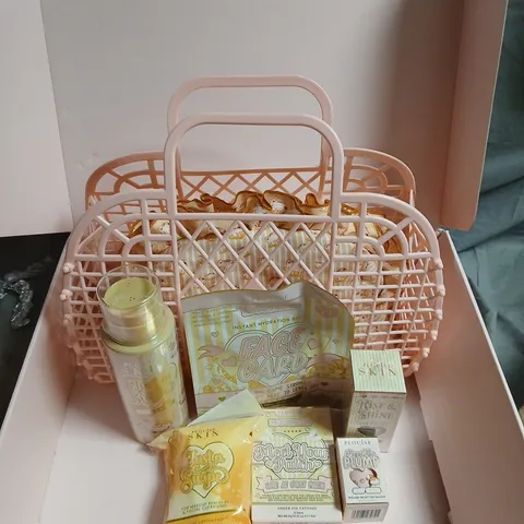 PLOUISE SKINCARE GIFT SET TO INCLUDE A FACE MASK, SERUM AND MICELLAR WATER IN A COSMETICS BAG AND PINK BASKET