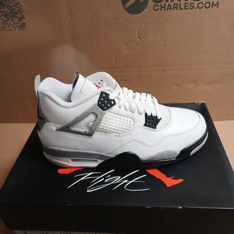NIKE AIR JORDAN 4 RETRO WHITE TRAINERS BOXED UK 8.5