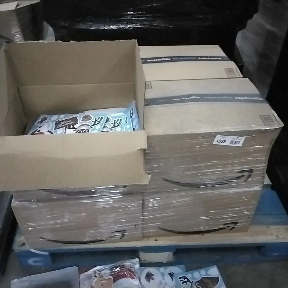 PALLET OF ASSORTED ITEMS INCLUDING 2022 JOURNAL, CHRISTMAS WINDOW STICKERS, 54 PIECES CHRISTMAS DECAL, PHONE CASE, EASTER PARTY DECORATIONS, ELFIN HAIRDRESSERS SET