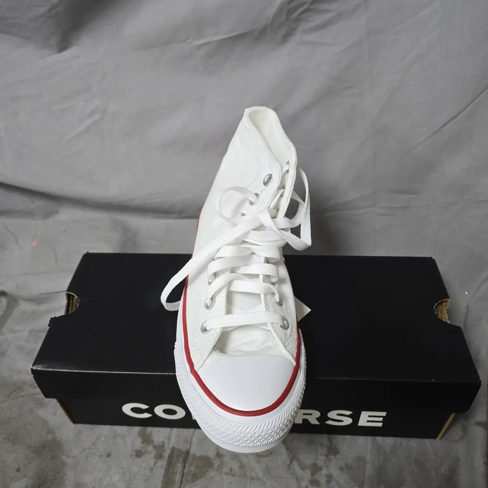 CONVERSE CHUCK TAYLOR ALL STAR HIGH TOP SNEAKERS – WHITE (PAIR) SIZE 7