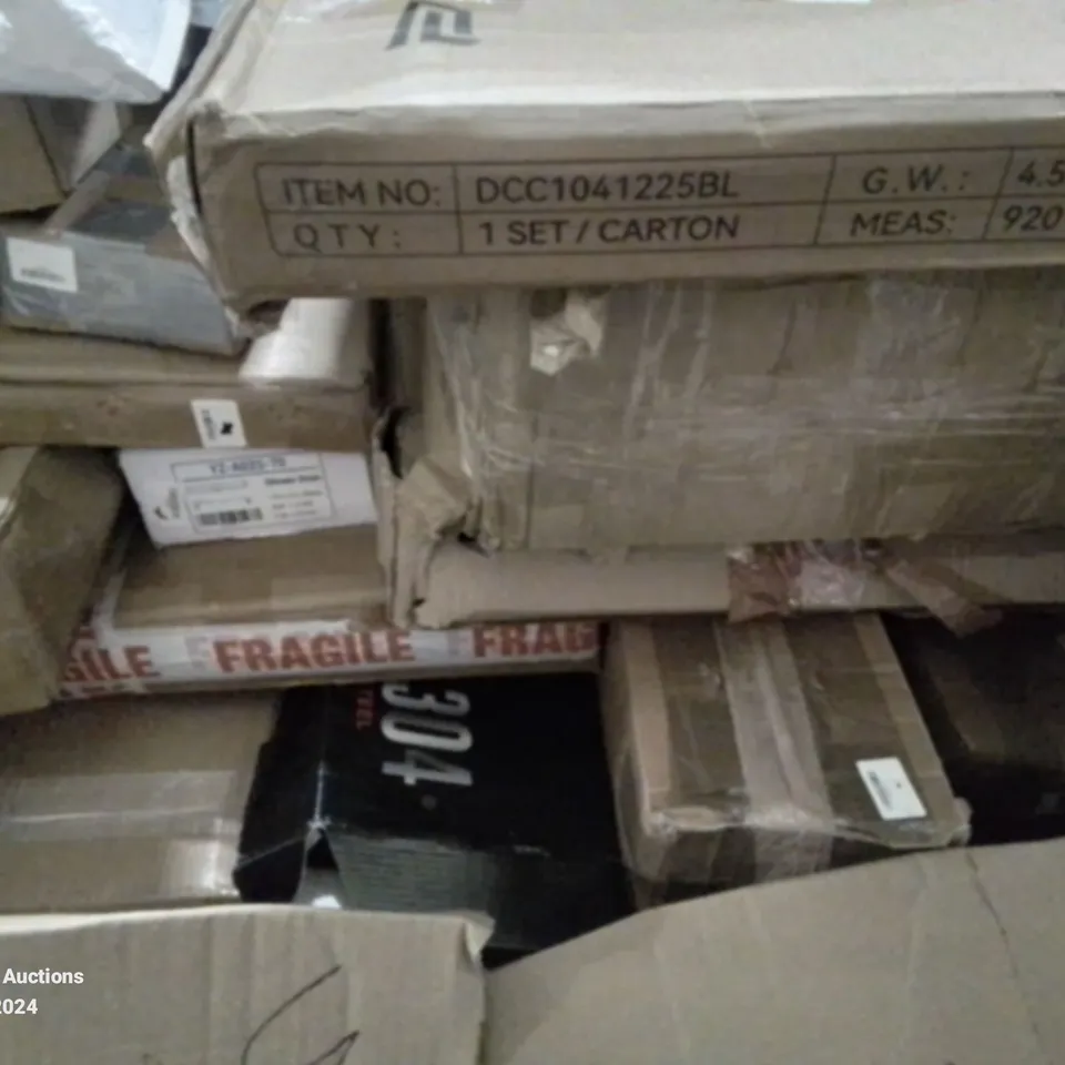 PALLET CONTAINING VARIOUS ASSORTED ITEMS TO INCLUDE: ARCHERY SET, SHOWER DRAIN, PET CRATE AND LOTS MORE UNMARKED BOXED ITEMS