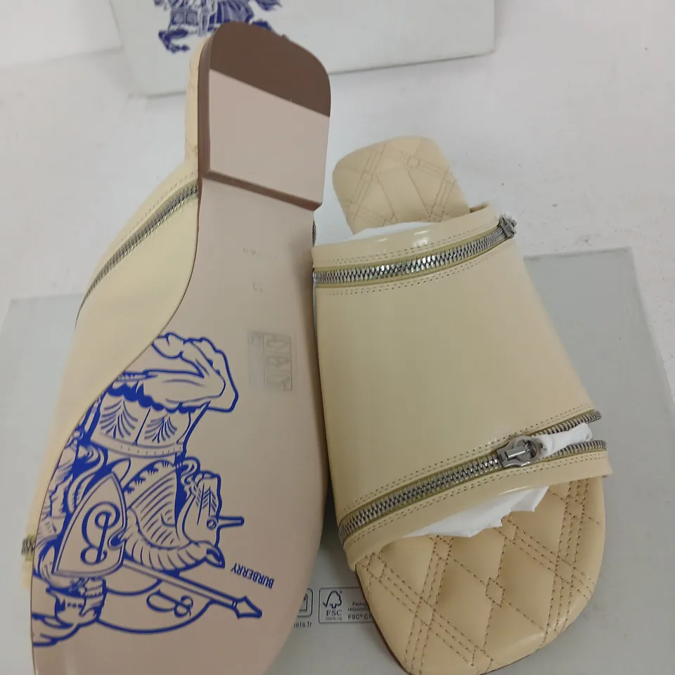 BURBERRY ZIP SANDAL WITH KITTEN HEEL – UK 5 (EU 38)