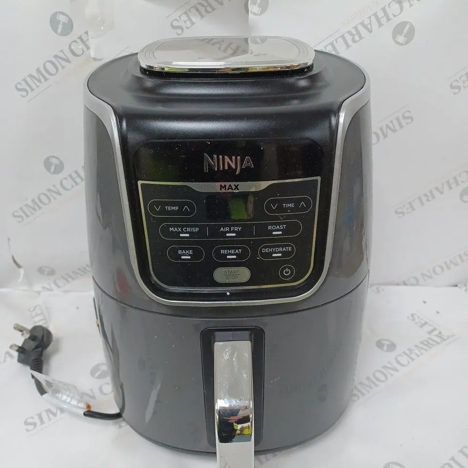 NINJA AIR FRYER MAX 5.2L