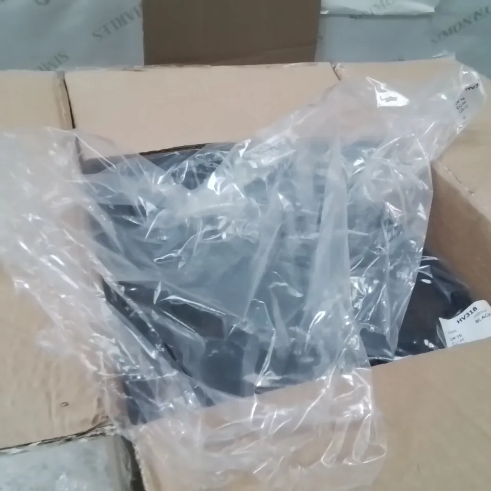 BOXED BRAND NEW APPROXIMATELY 7 JD WILLIAMS HOODED TRENCH JACKET BLACK SIZE 16