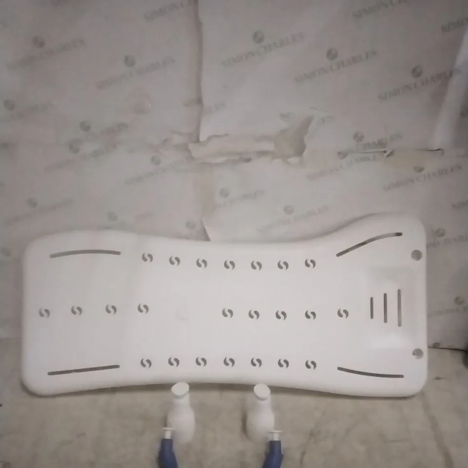 BOXED AIDAPT ADJUSTABLE WHITE BATHBOARD 