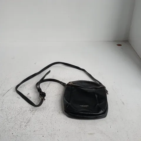 LONG & SON LONDON BLACK LEATHER CROSSBODY BAG
