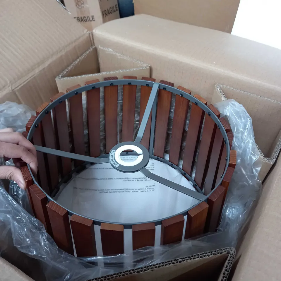 FENCE NON ELEC PENDANT WOOD FINISH LAMP
