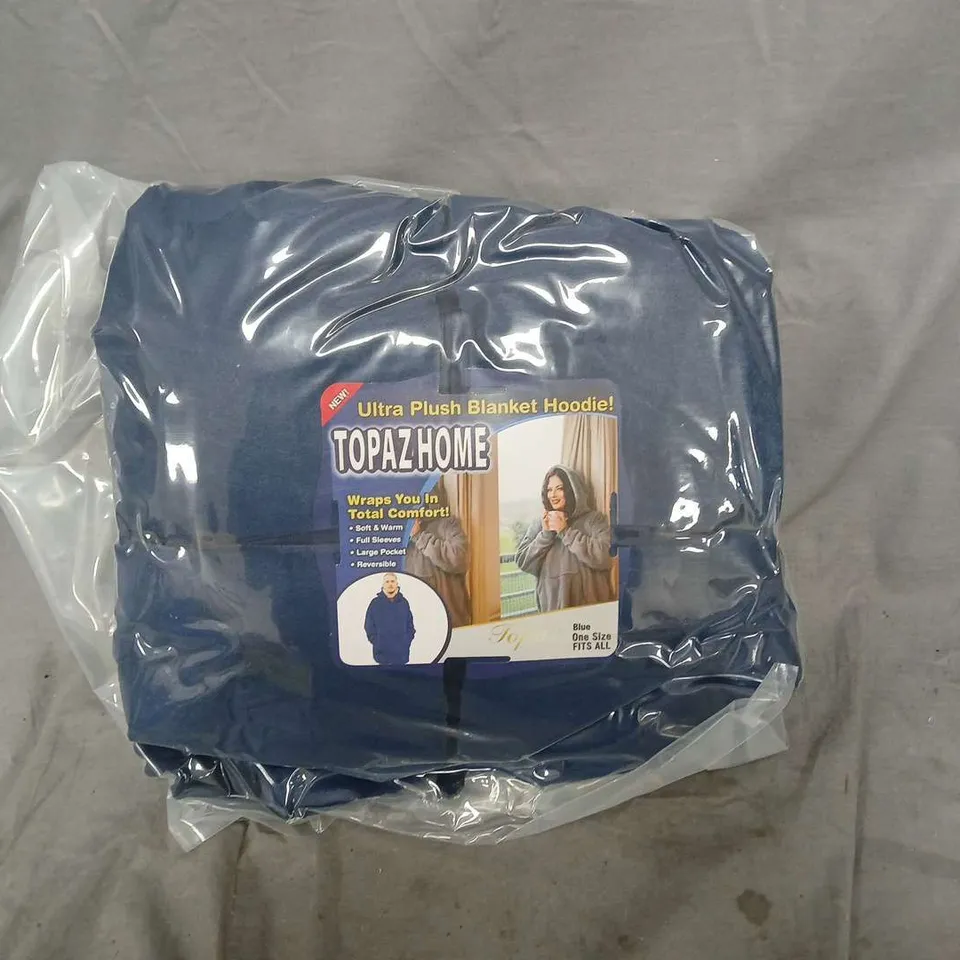 box of approx 10 Topaz Home Ultra Plush Blanket Hoodie – Navy Blue, One Size