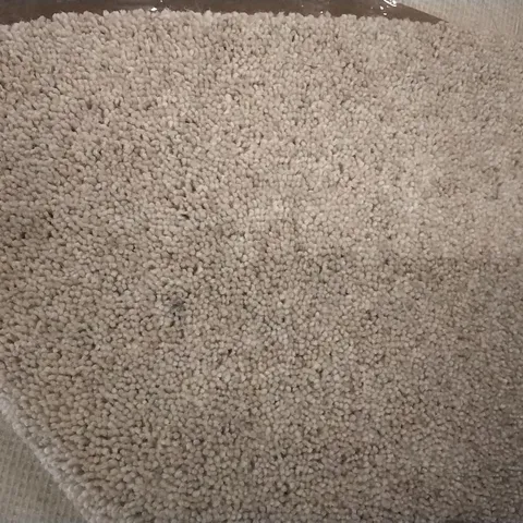 ROLL OF BISCUIT DIM HEATHERS NATURAL COLOUR CARPET APPROXIMATELY 5M X 14.5M