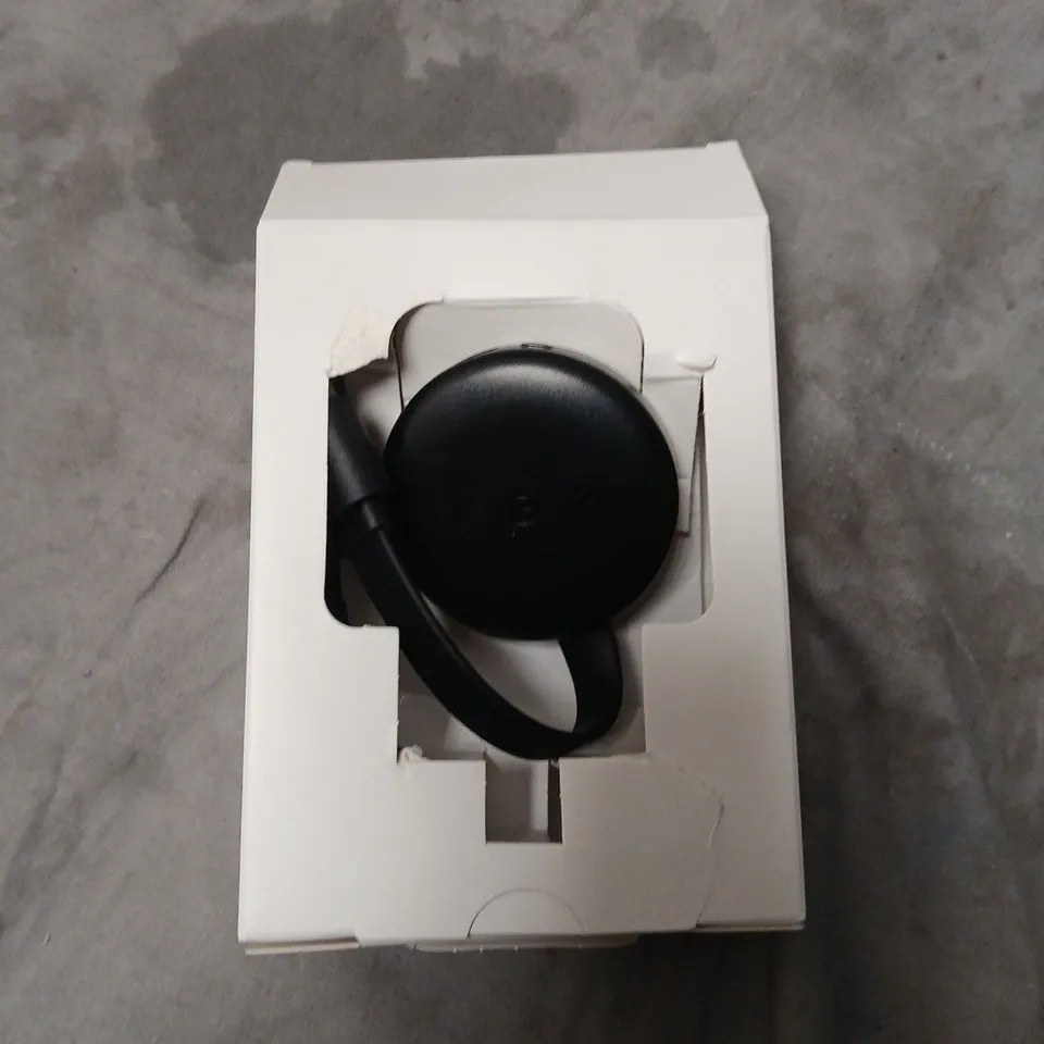 BOXED GOOGLE CHROMECAST