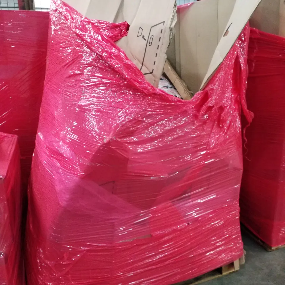 PALLET OF ASSORTED PRODUCTS INCLUDING STONE BATH MAT, BABY BATH SEAT, PLAYPEN, KED CEILING FAN LIGHT, AIR COOLER 