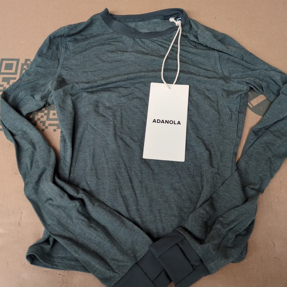 ADANOLA LONG SLEEVE MODAL TEXTURE TECHNICAL TOP IN SEA GREEN - XS