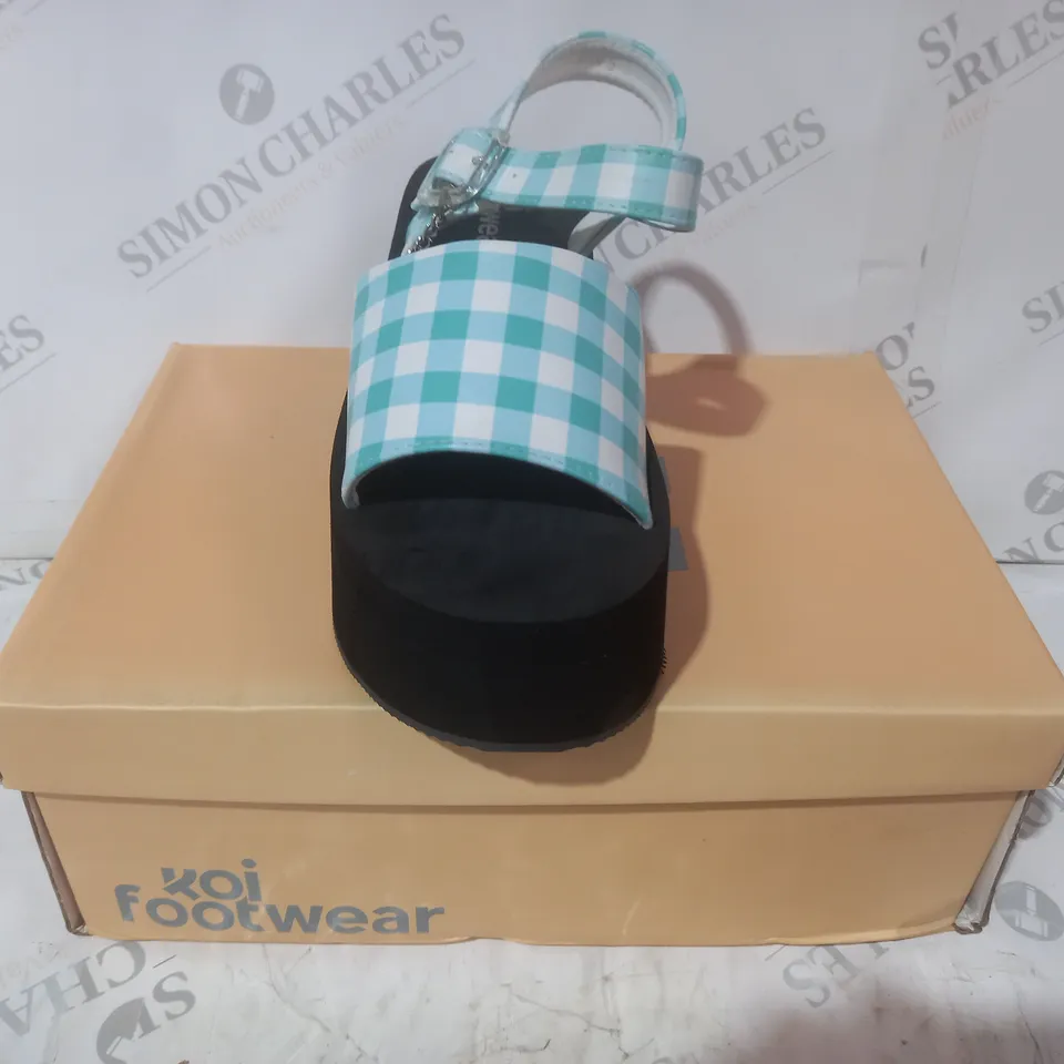 BRAND NEW BOXED PAIR OF KOI VEGAN LEATHER FLYING WHISPERS PLAID BUTTERFLY SANDALS IN BLUE UK SIZE 5