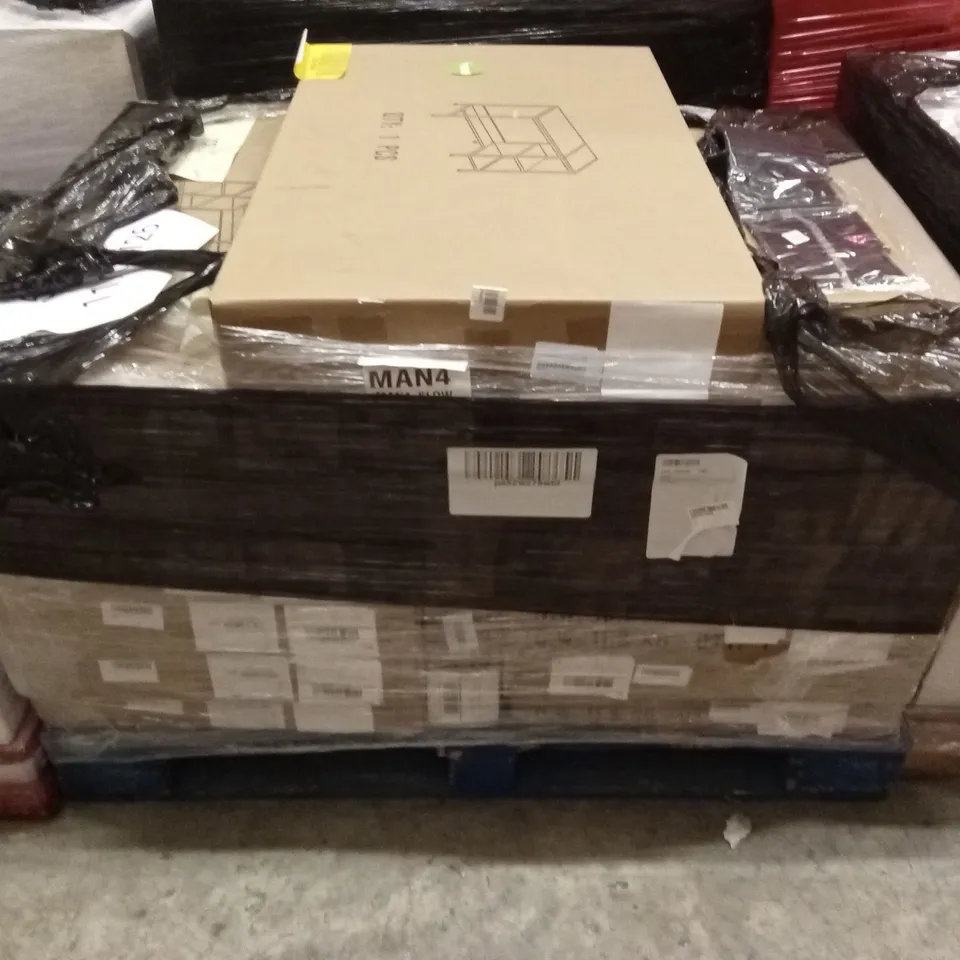 PALLET OF APPROXIMATELY 13 COMPUTER DESKS