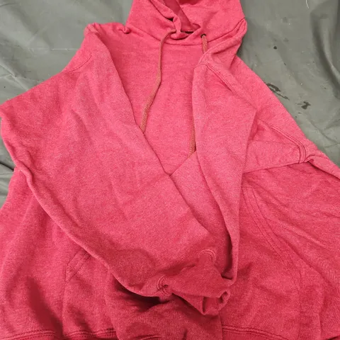 BOX OF ASSORTED HOODIES IN LARGE