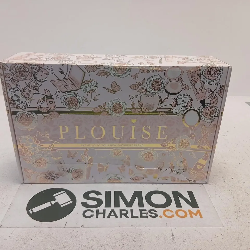 PLOUISE SAY HELLO TO YOUR FAVOURITE BRAND GIFT SET